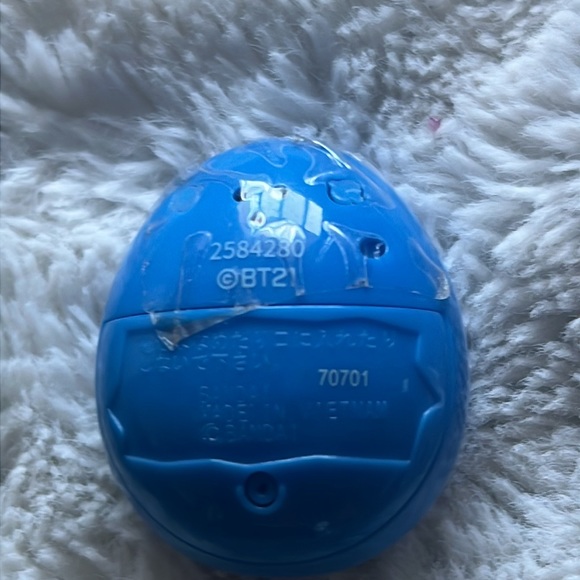 Dead stock BTS BT21 tamagotchi space color version rare - Picture 2 of 6